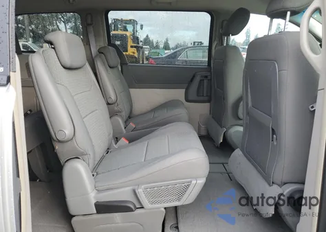 2008 Chrysler Town & Country Lx из США, поврежденный, VIN 2A8HR44H18R770444